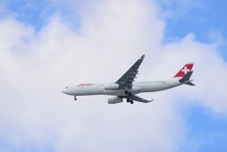 Swiss on final approach @MIA